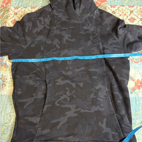 Lululemon Loungeful Hoodie
Heritage 365 Camo Deep Coal Multi - Picture 6 of 9